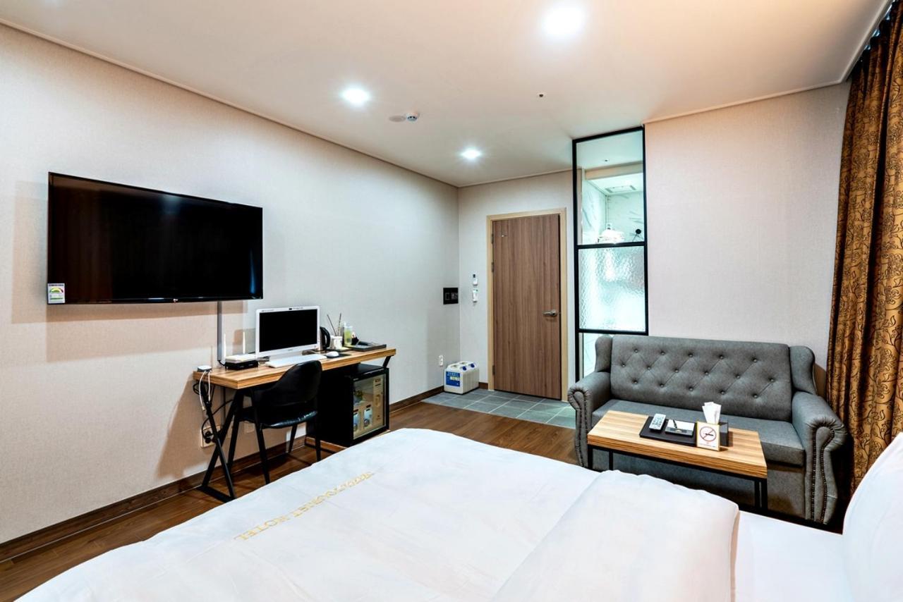 Siheung Seoul Tourist Hotel Exterior foto